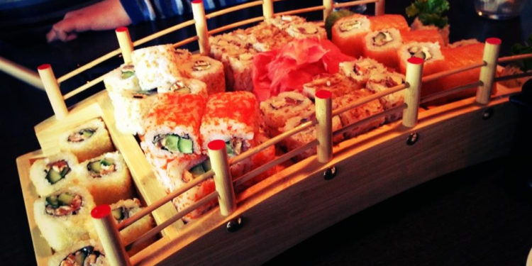 Массалык уулануу. Ооруканага кайрылгандардын саны 253 адамга жетти