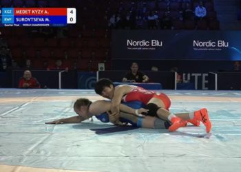 Айпери Медет кызы Дүйнө чемпиондугунда жарым финалга чыкты