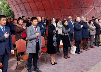 «Ата мекенчилердин» тизмесин ким жетектейт? (видео)