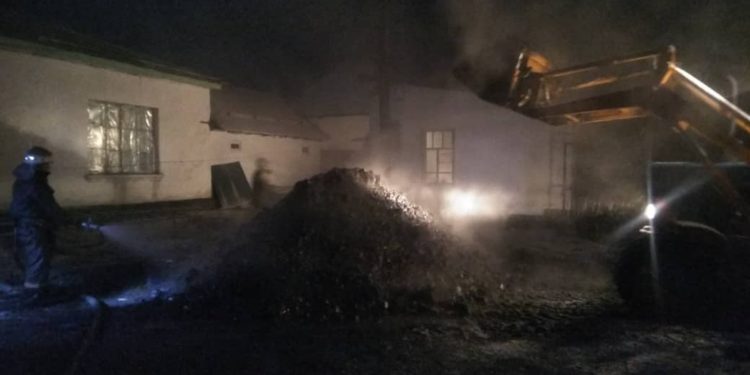 Таласта бала бакчанын көмүрү күйүп кетти