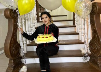 Кыргызстанда биринчи жолу. Айгерим Расул кызынын баракчасына катталгандардын саны 3 миллионго жетти