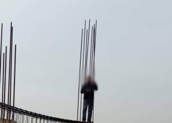 Бишкекте 8-кабаттан боюн таштаган жигит. ӨКМ ички иликтөө жүргүзөт