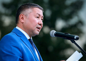 Канатбек Исаев шайлоого катышуудан баш тартты