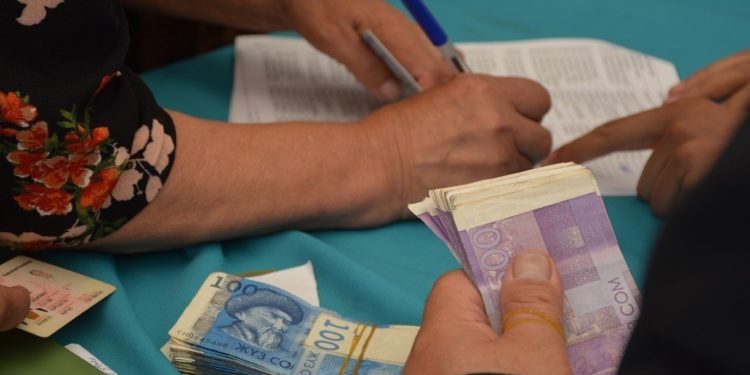 Акыйкатчы: «Ала-Букадагы ооруканада бейтаптардан мыйзамсыз акча каражаты алынат»