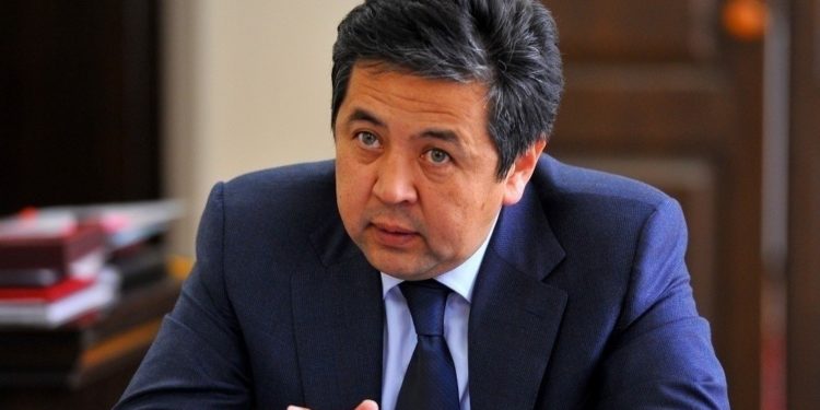 УКМК менен кызматташып, баалуу маалыматтарды берди делген Тайырбек Сарпашев кайра камакка алынды