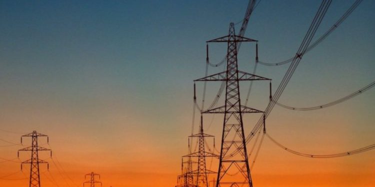 Энергетикалык холдинг Тажикстандан электр энергиясын импорттоо боюнча түшүндүрмө берди