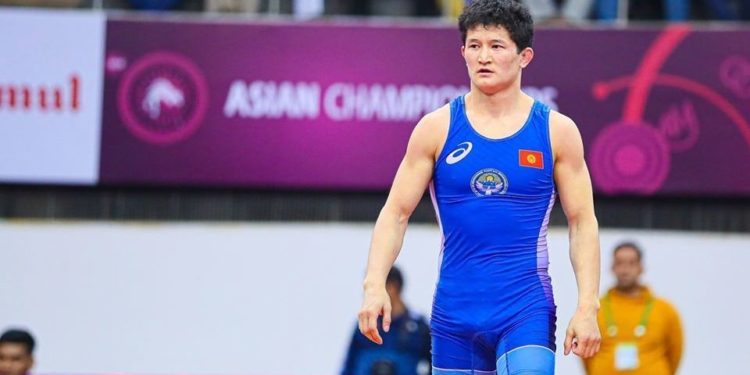 Дүйнө чемпиондугу. Улукбек Жолдошбеков алгачкы беттешинде жеңилип калды