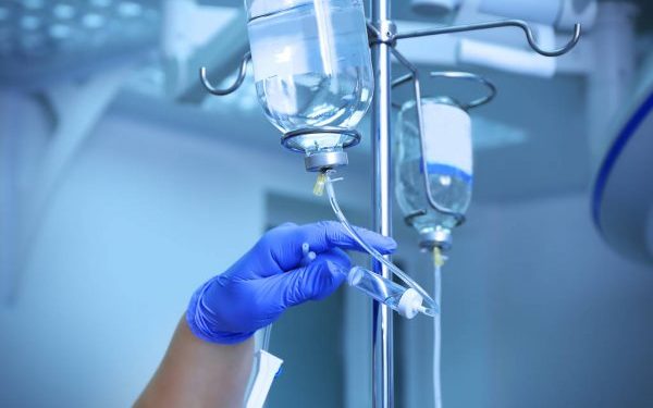 «100дөн ашуун жаран ооруканага кайрылган». Сузакта массалык уулануу болду