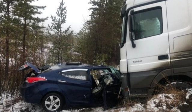 Орусиядагы жол кырсыкта кыргызстандык жаш жубайлар көз жумду