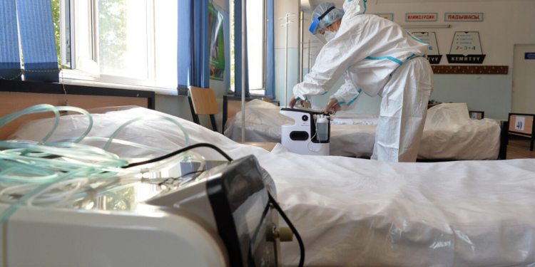 Акыркы суткада 43 адамдан коронавирус аныкталып, 1 киши каза болду. Статистика