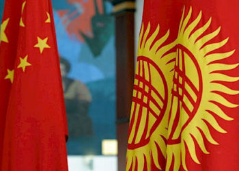 Коопсуздук кеңешинин катчысы Марат Иманкулов Кытайдын ТИМинин атайын өкүлү Чэн Гопин менен жолугушту