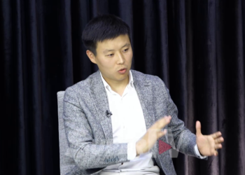 Тилек Токтогазиев Октябрь окуясы тууралуу: «Эң негизги талап шайлоонун жыйынтыгын жокко чыгаруу болчу»