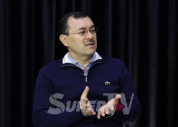 Мурдагы элчи Кылычбек Султан: «Жээнбеков бийликке келгенде эле рейтинги түшө баштаган»