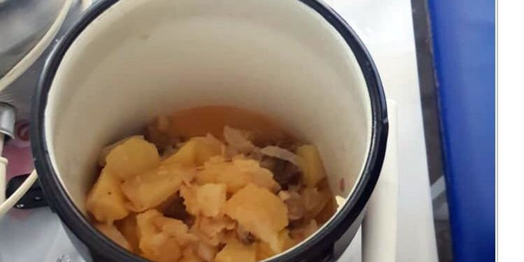 «Мөөнөтү өтүп кеткен дарылар колдонулган, 5 кишиге өлчөнгөн тамакка 2 бейтап тойчудай». Тогуз-Тородогу оорукананын абалы