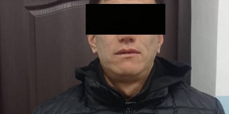 Арча-Бешик конушунда эркек кишинин жансыз денеси табылган. Кылмышка шектүү кармалды