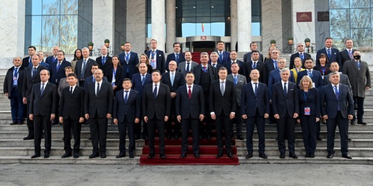 Бишкекте “Борбордук Азия – Европа Биримдиги” биринчи эл аралык экономикалык форуму өтүүдө