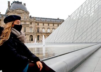 Акыркы суткада 54 адамдан коронавирус аныкталып, 2 киши каза болду. Статистика