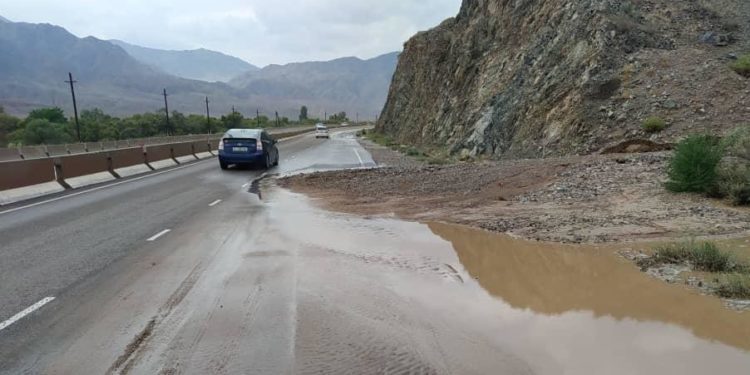 Боом капчыгайында таштарды кулатып түшүрүү иштери жүргүзүлөт