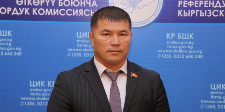 Жогорку Кеңешке жаңы депутат келди