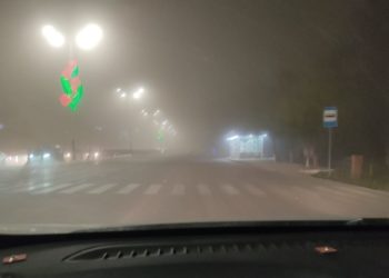 Өзбекстандын шаарларын кумдуу куюн каптады (видео)