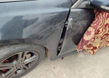 Тажикстандын чек арачылары кыргызстандык жарандын унаасына таш ыргытышкан. Сүрөт