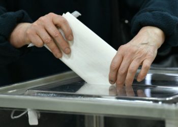 Саат 09:20. Бир мандаттуу округдан кимдер депутат болушу мүмкүн? Алдын ала жыйынтык