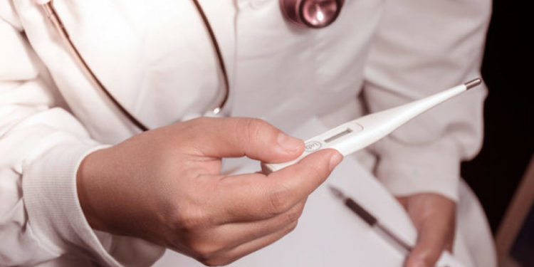 Бишкекте балдар арасында сасык тумоо жана пневмония оорусу күч алууда