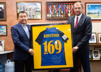 Александр Крестинин «Дордой» футбол клубунун башкы машыктыруучулугунан кетти