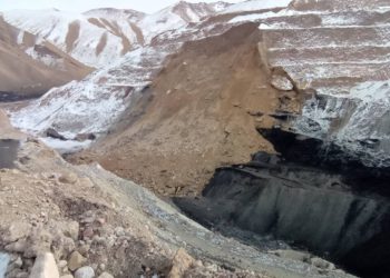 Кара-Кечеде жүргөн жер көчкү. Көмүр кени ишин улантууда (сүрөт)