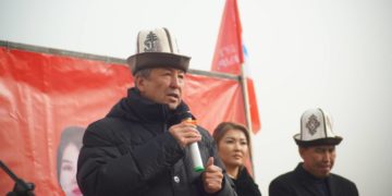 Мадумаров: «Кусунду казынага эмес, ооздон оозго эле түшүп жатат»