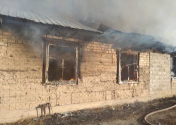 Чүйдө үй толугу менен күйүп кетти