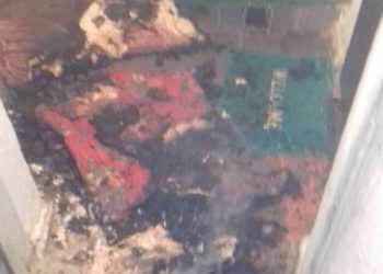 Балыкчыдагы көп кабаттуу үйдүн батиринен өрт чыгып, 74 жаштагы киши иске ууланды