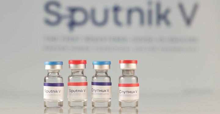 Элчилик Орусияга барууну каалагандарга орус вакцинасын алууну сунуштады