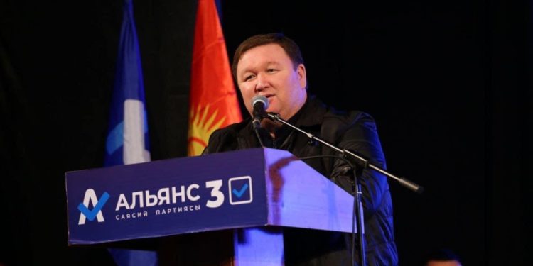 «Альянс» партиясынын тең төрагасы Мирлан Жээнчороев: «Шайлоо тынч өтсө мамлекетибиз өнүгүү тарапка багыт алат»