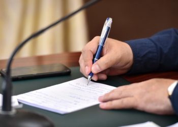 Курсанбек Бекташов УКМКнын Чек ара кызматынын директорунун биринчи орун басары кызматынан бошотулду