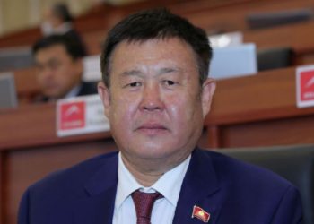 Шаршенбек Абдыкеримов Улуттук олимпиада комитетинин жана Күрөш федерациясынын президенттигинен кетти