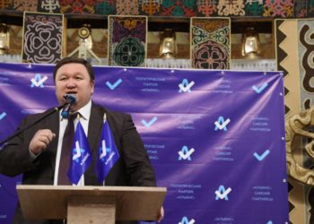 Мирлан Жеенчороев: “Альянс” ийгилик тарыхы бар лидерлерден куралган күчтүү партия”