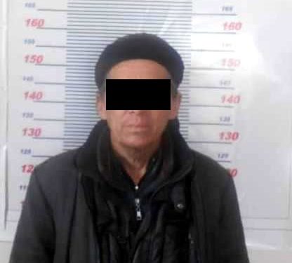 Ысык-Көлдө 54 жаштагы киши үйүндө уруксат кагаздары жок намазкана ачып, даават өткөрүп жүргөн. Иш сотко өттү