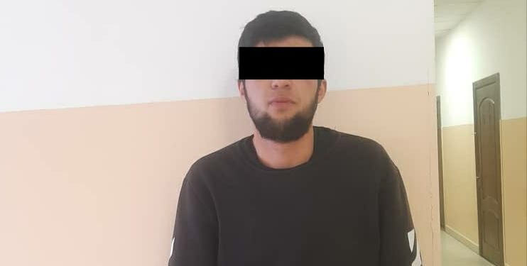 Түндө «Ош базарга» жакын аймакта 12 жаштагы кыз тонолду. Кылмышка шектүү кармалды