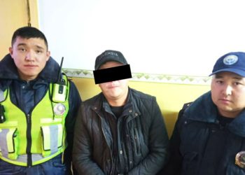 Бишкектин тургуну соода борбордун алдында турган унаасын таппай калган. Кылмышка шектүү кармалды