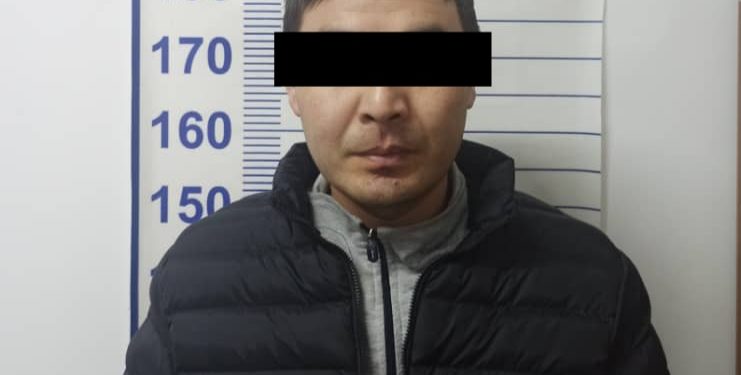 Күмөн сайттарга киргендерди коркутуу менен акча каражатын талап кылып жүргөн жаран кармалды