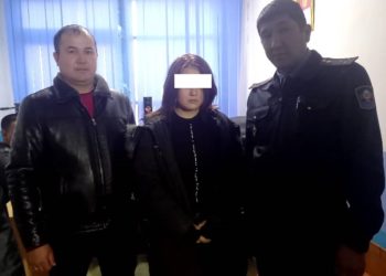 Чүйдө дайынсыз болуп жаткан кыз табылып, ата-энесине өткөрүп берилди