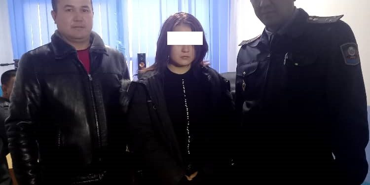 Чүйдө дайынсыз болуп жаткан кыз табылып, ата-энесине өткөрүп берилди