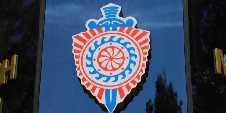 Чүйдө шайлоо тилкесинде мас абалында жүргөн эки милиция кызматкери иштен алынды