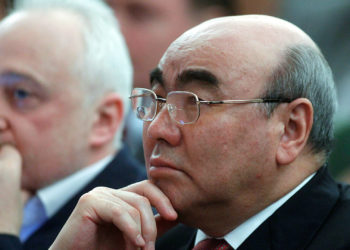 Аскар Акаев 2005-жылды — президенттиктен кеткен мезгилди эскерди
