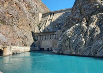 Суу чарба агенттигинин жетекчиси Кыргызстан Казакстанга канча суу бергенин айтып берди