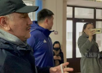 7 ай мурун камакка алынган депутат Төрөбай Зулпукаров бошотулду