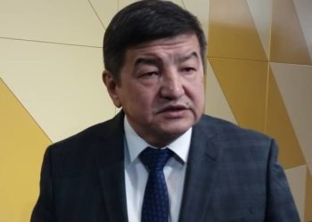 Акылбек Жапаров «Кумтөрдөн» түшкөн каражаттын азайышы боюнча комментарий берди