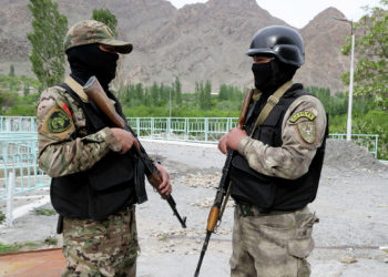 Баткенде чек арачылар күчөтүлгөн тартипке өттү