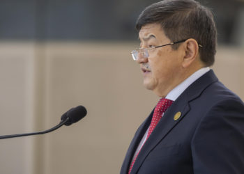 Акылбек Жапаров жумушчу сапары менен Ош облусунда жүрөт